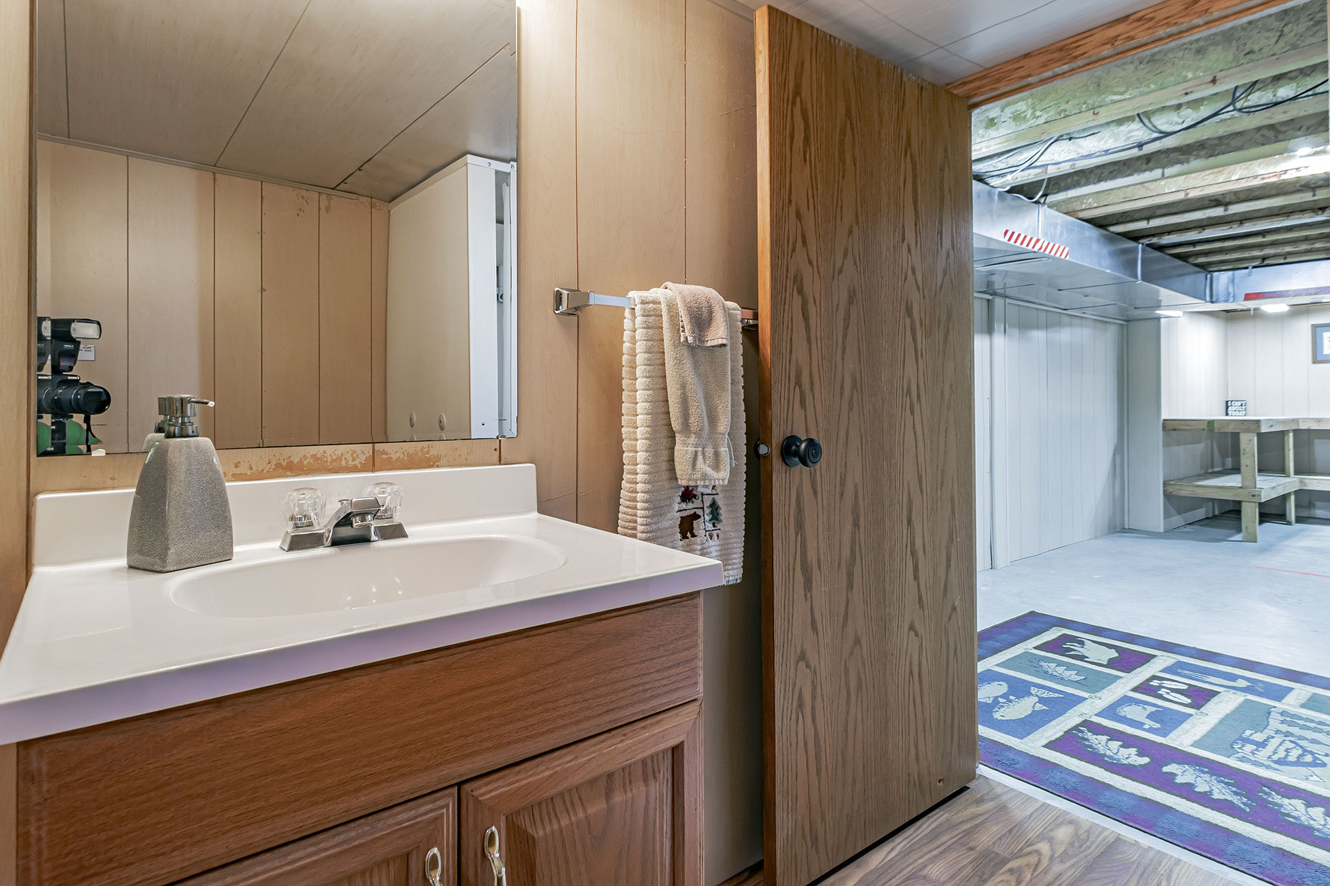 Loon Lodge Leech Lake - Bathroom 3 - p02