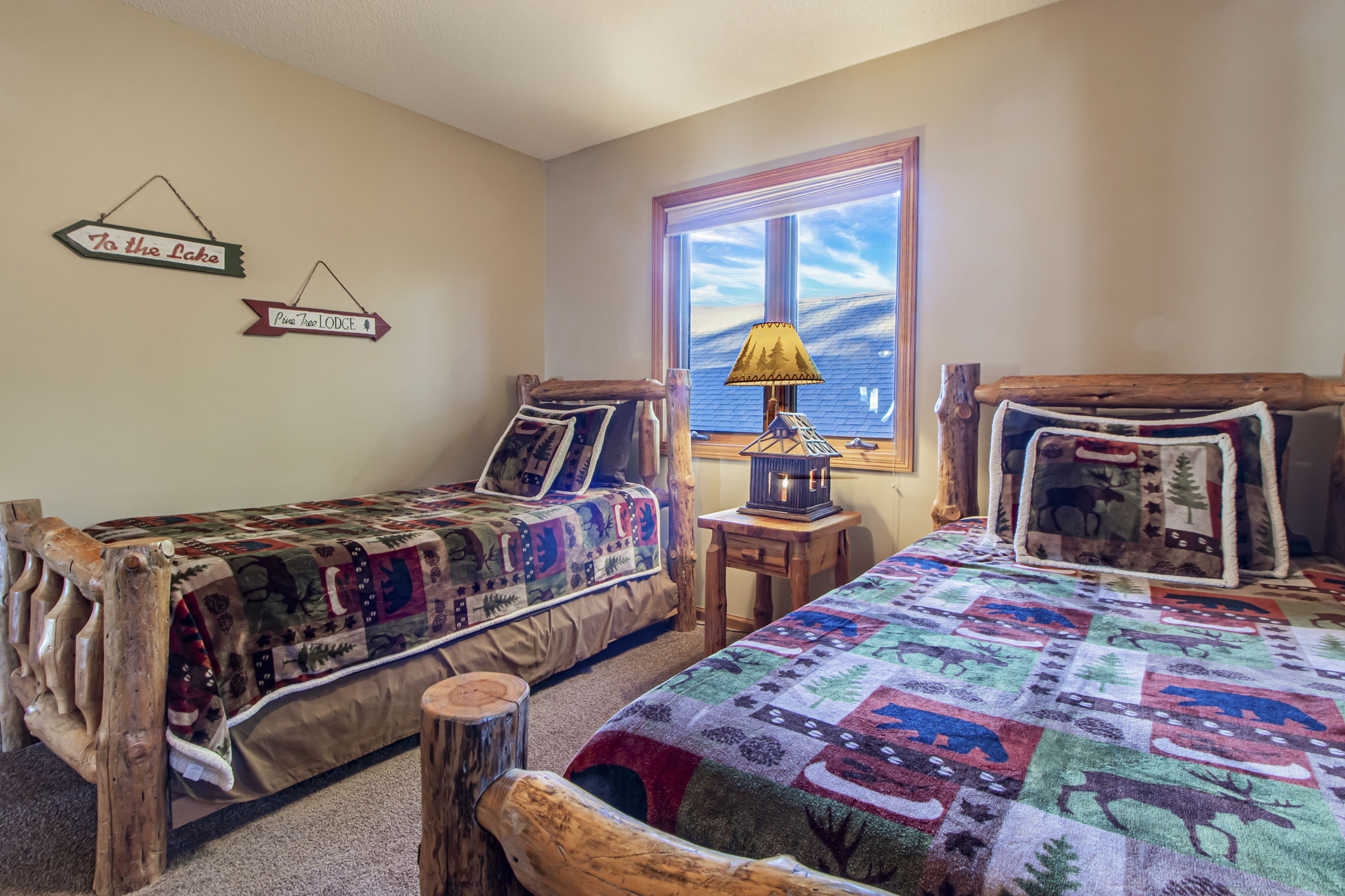 Loon Lodge Leech Lake - Bedroom 2 - p03