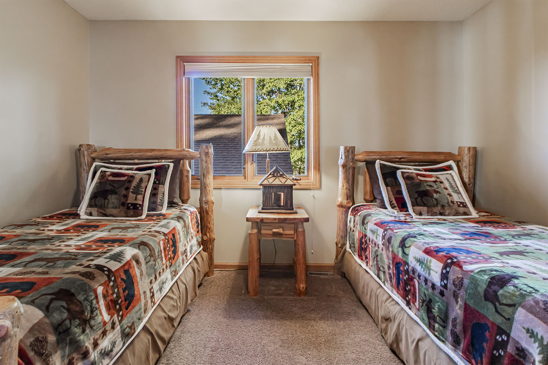 Loon Lodge Leech Lake - Bedroom 2 - p04