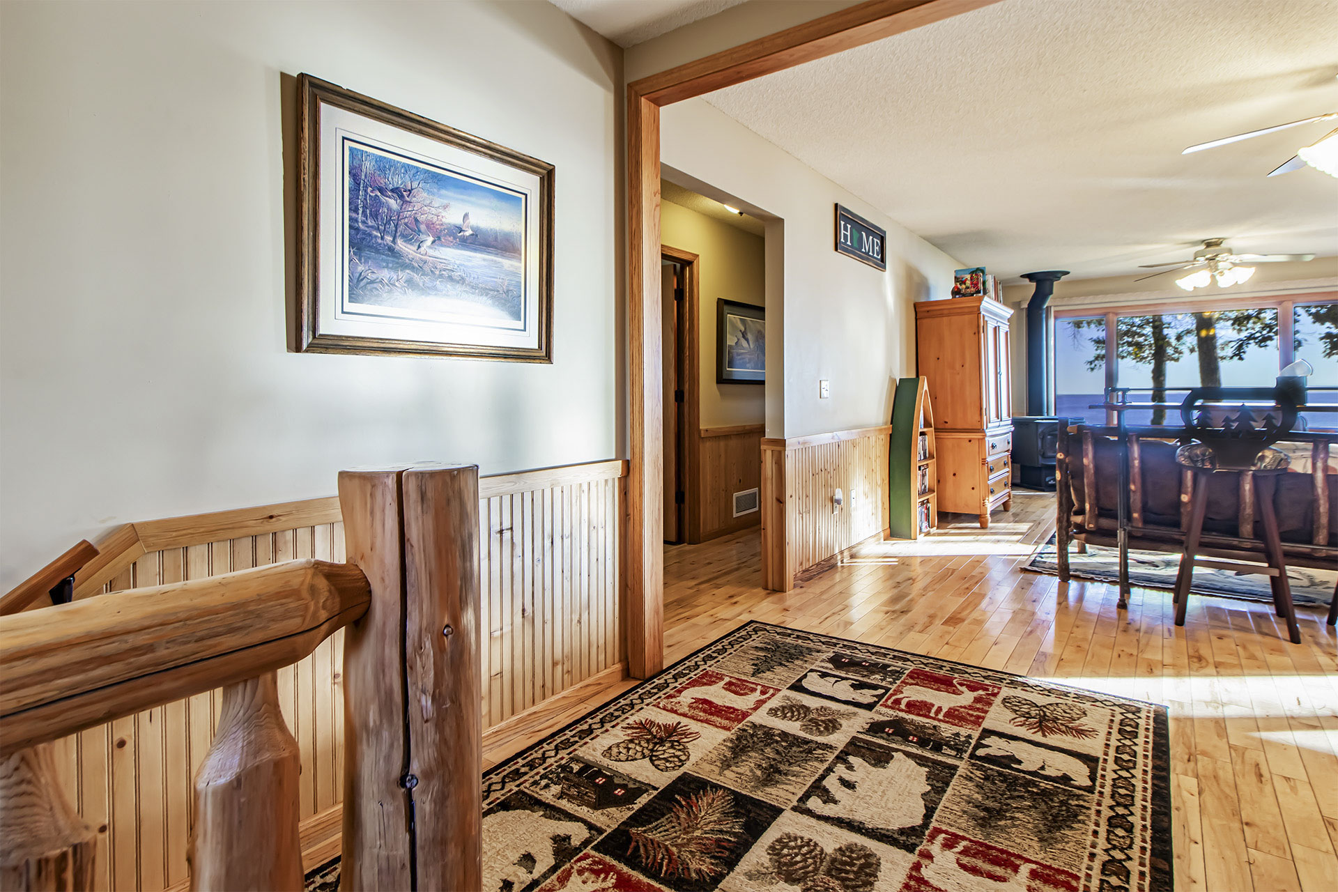 Loon Lodge Leech Lake - Entry - p01