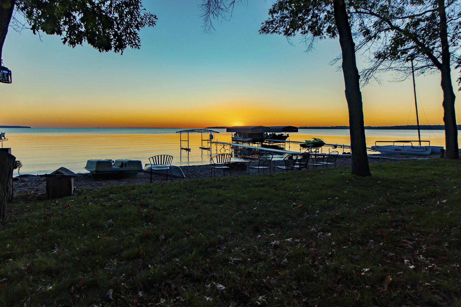 Loon Lodge Leech Lake - Sunrise - p01